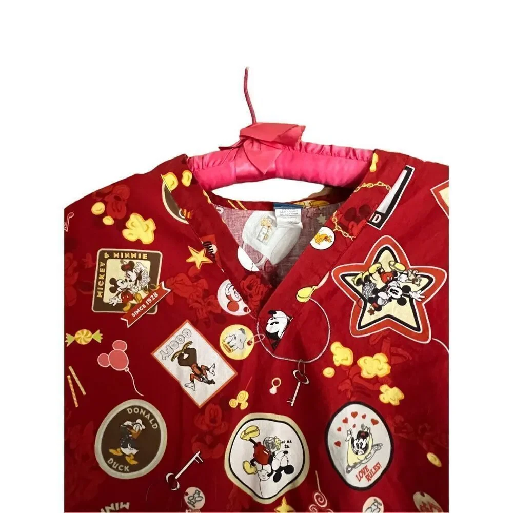 Disney Mickey & Minnie Mouse Scrub Top Medium V-Neck Red Short‎ Sleeve Graphic - Picture 2 of 6